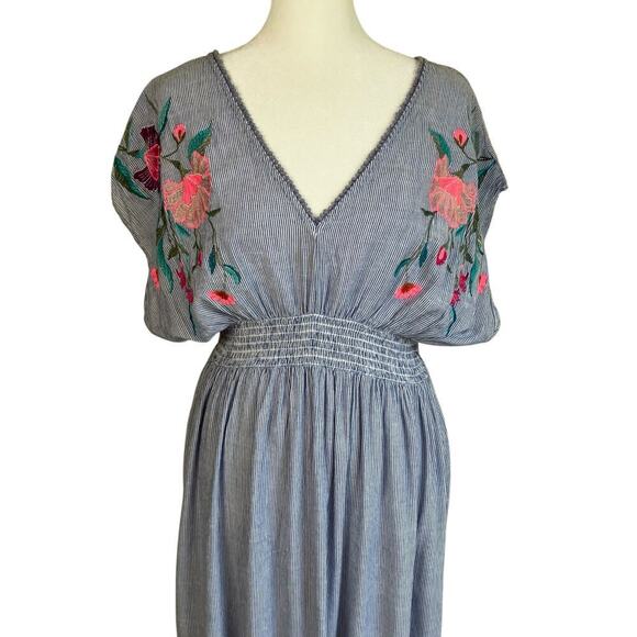 See And Be Seen Sz L Floral Embroidered Maxi Dress Striped Smocked Waist Beachy - Picture 4 of 16